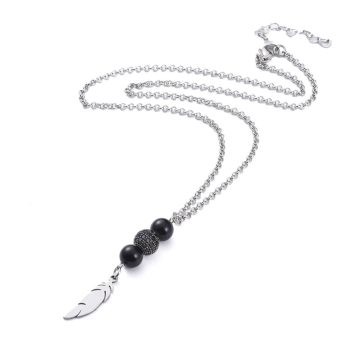   Ezüst Színű Nemesacél Fekete Cirkónia Strasszos Toll Medálos Nyaklánc Fekete Achát Gyöngyökkel